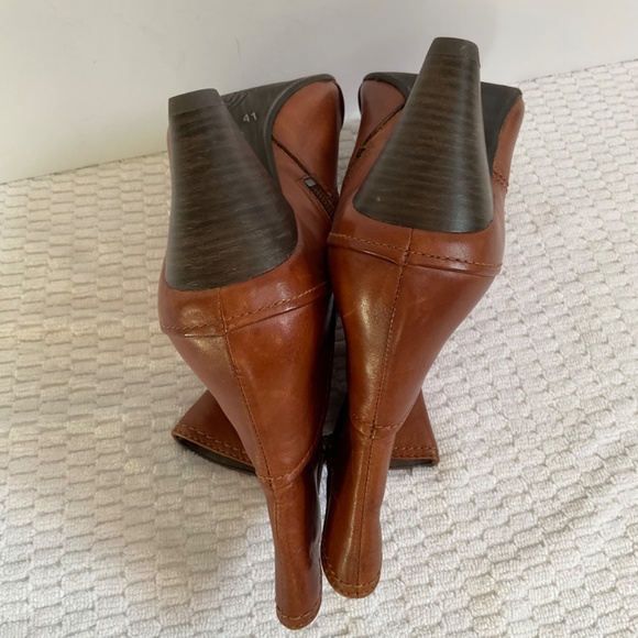 Luca Ferri Women’s Brown Leather Heel Boot Size 41 NWOT - Picture 11 of 16